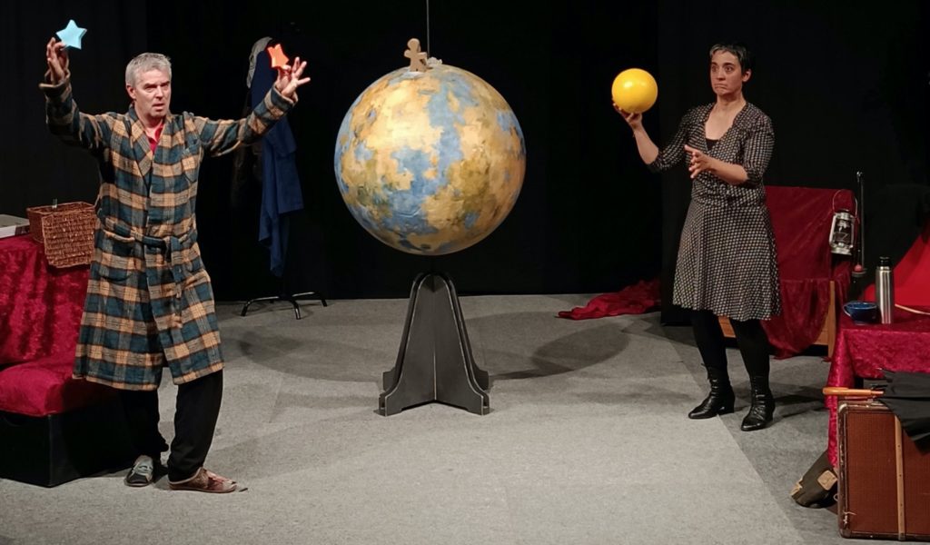 Et pourtant, elle tourne ! (Spectacle jeune public ludique et scientifique)